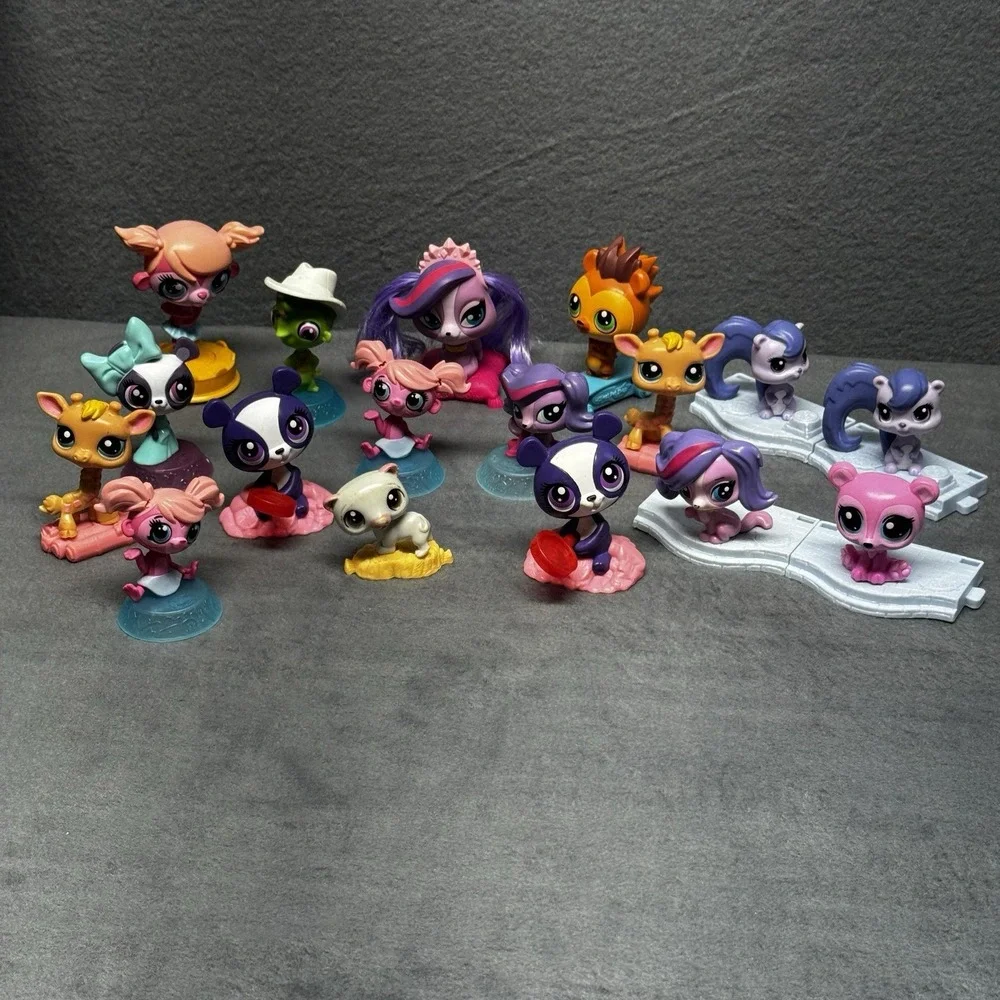 Mixed Lot Of 17 My Littlest Pet Shop McDonalds Happy Meal Figures LPS